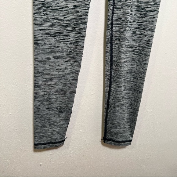 Aerie Heathered Green Ombre Leggings Fleece chill.play.move. - Picture 7 of 13